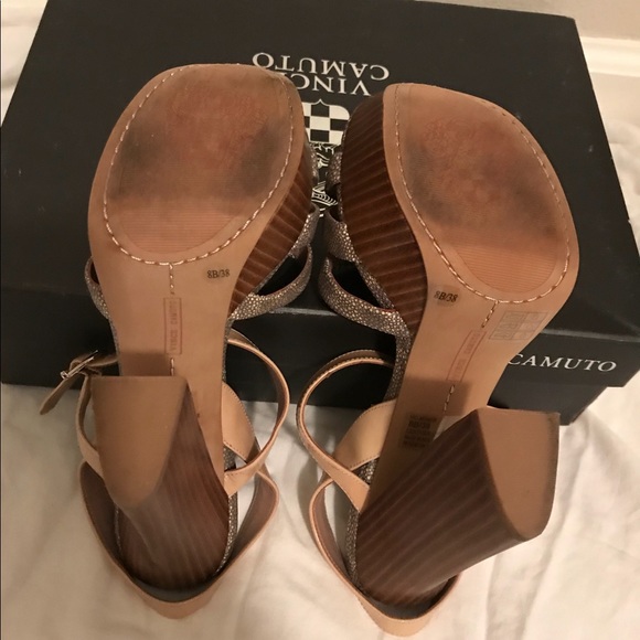 Vince Camuto VC-Miner Stacked Heel S8 - Picture 8 of 8